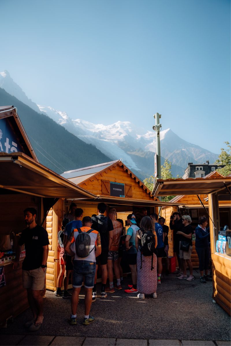 OVERSTIM.s au cœur de l’Ultra-Trail Village à Chamonix 2025 🏔️